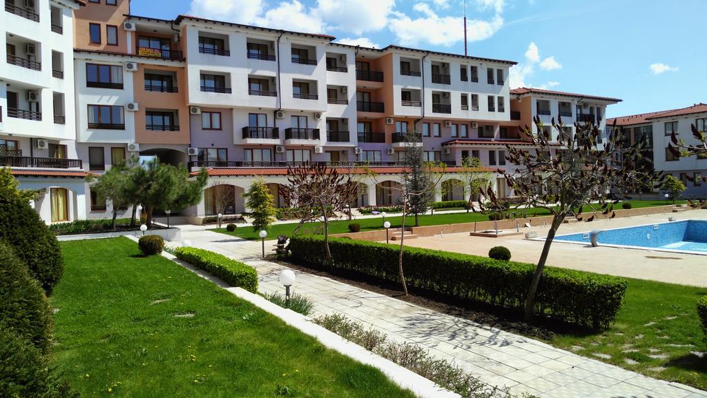 Harmony Hills Kolevi Apartments Rogachevo エクステリア 写真