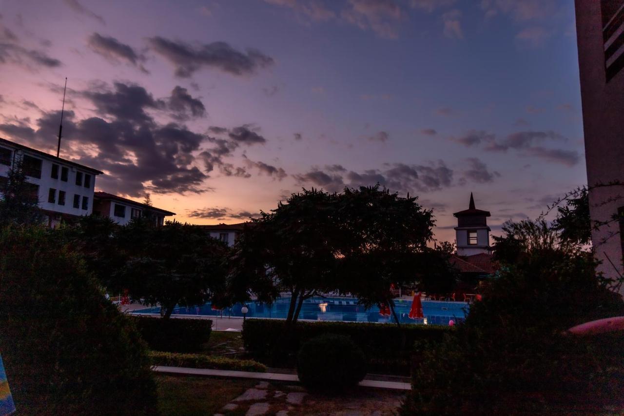 Harmony Hills Kolevi Apartments Rogachevo エクステリア 写真