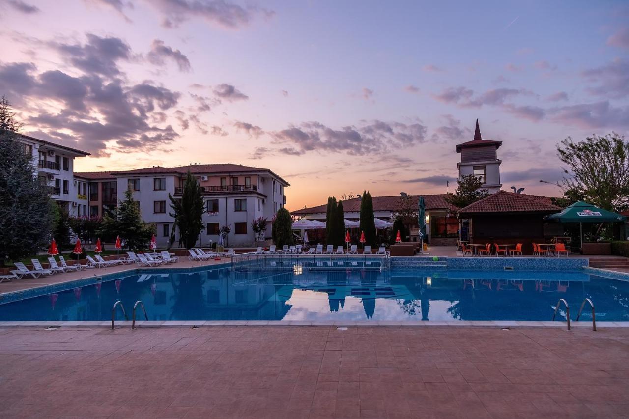 Harmony Hills Kolevi Apartments Rogachevo エクステリア 写真
