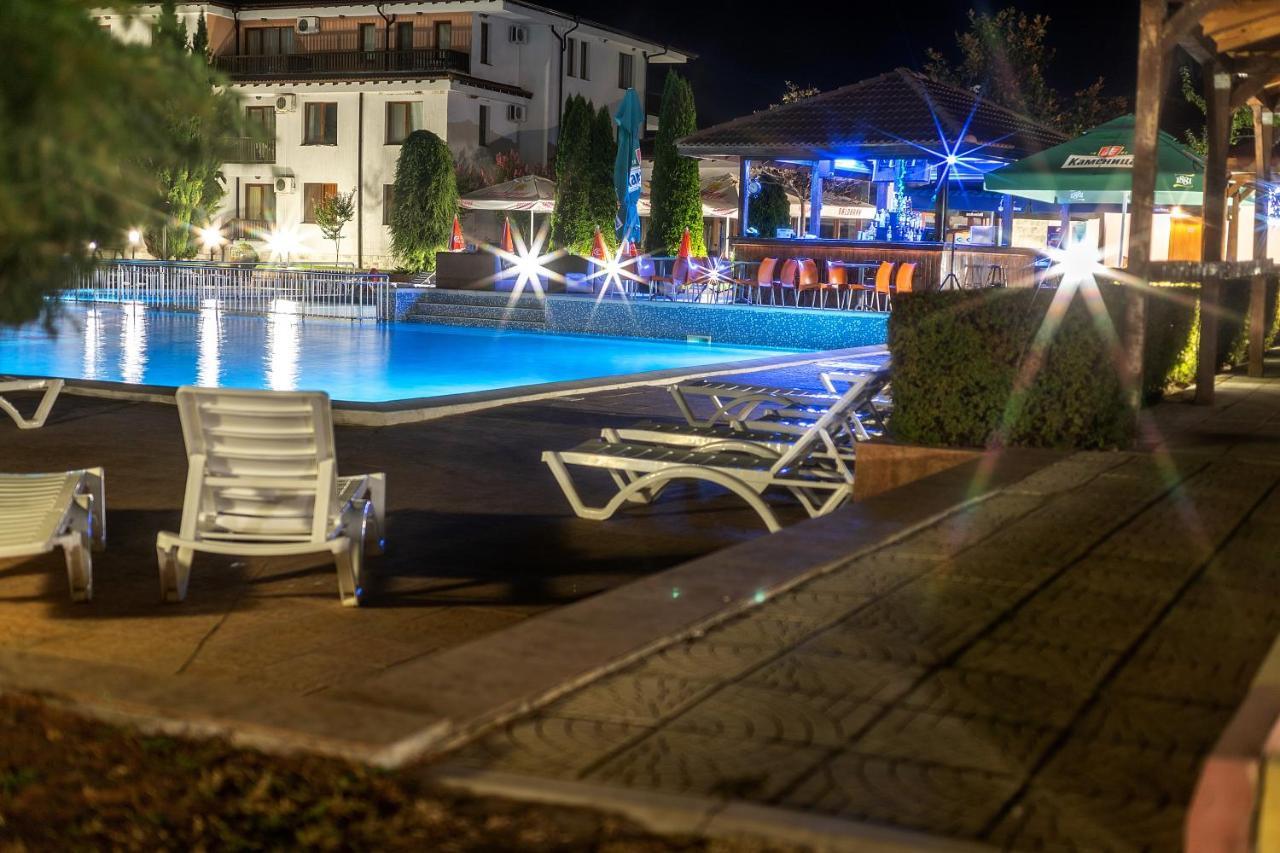 Harmony Hills Kolevi Apartments Rogachevo エクステリア 写真