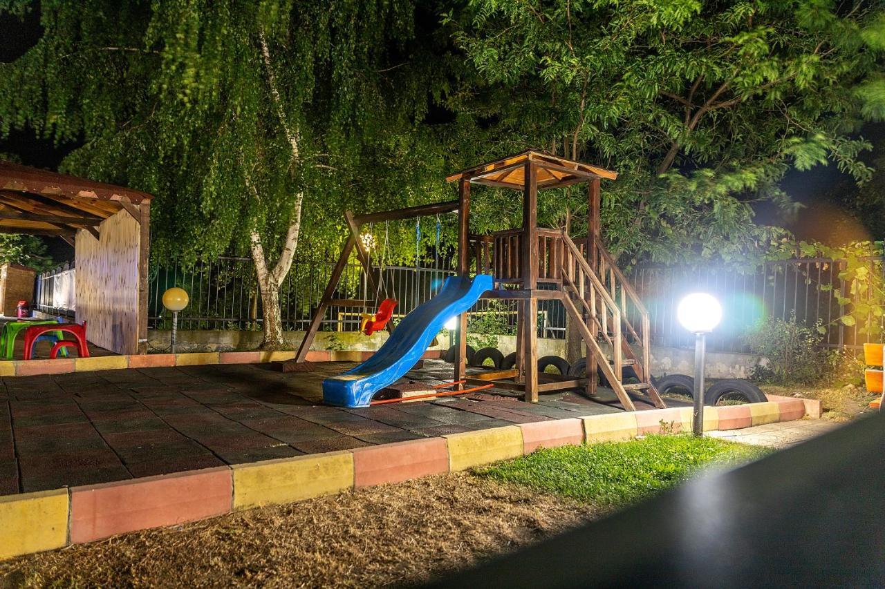 Harmony Hills Kolevi Apartments Rogachevo エクステリア 写真